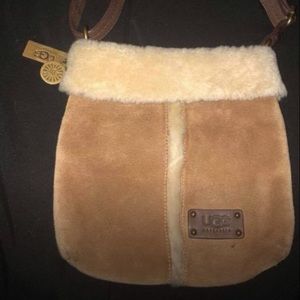 Ugg pocket book